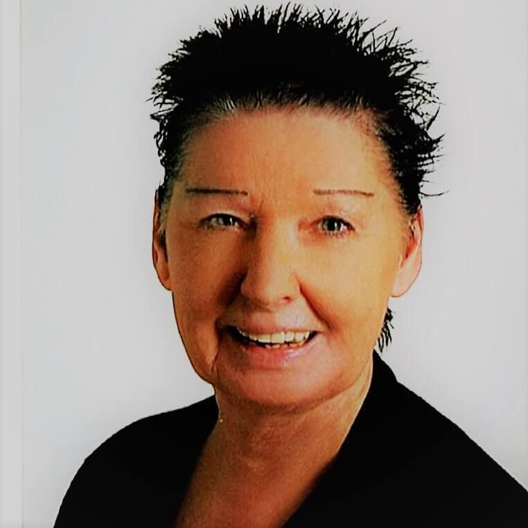 Anna - Skatkarten - Selbständigkeit - Lichtarbeit - Kipperkarten - Schamanismus Anna - Skatkarten - Selbständigkeit - Lichtarbeit - Kipperkarten - Schamanismus